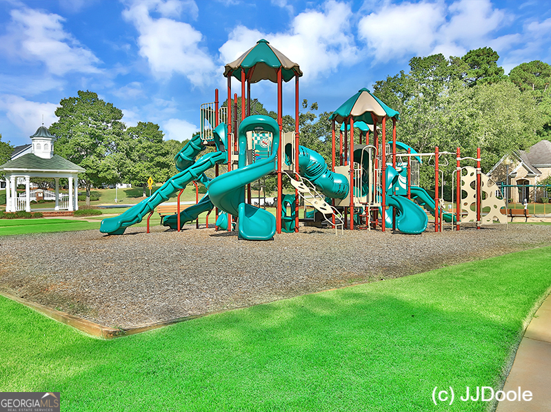 Summergrove - Residential
