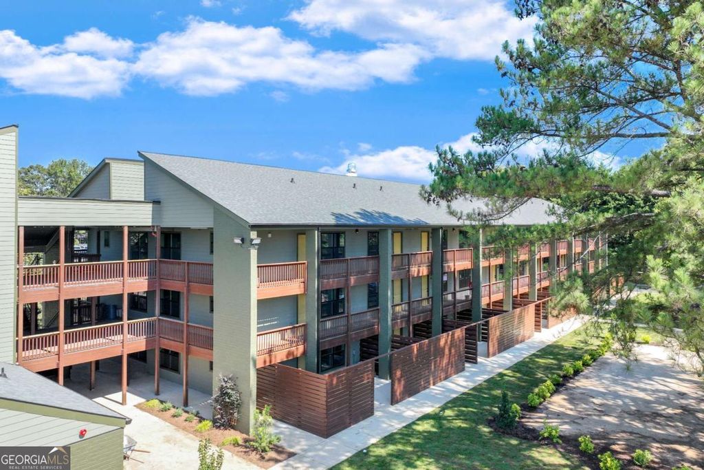 Photo of 710 Jesse Jewell Pkwy SE #105, Gainesville, GA 30501 (MLS # 10669780)