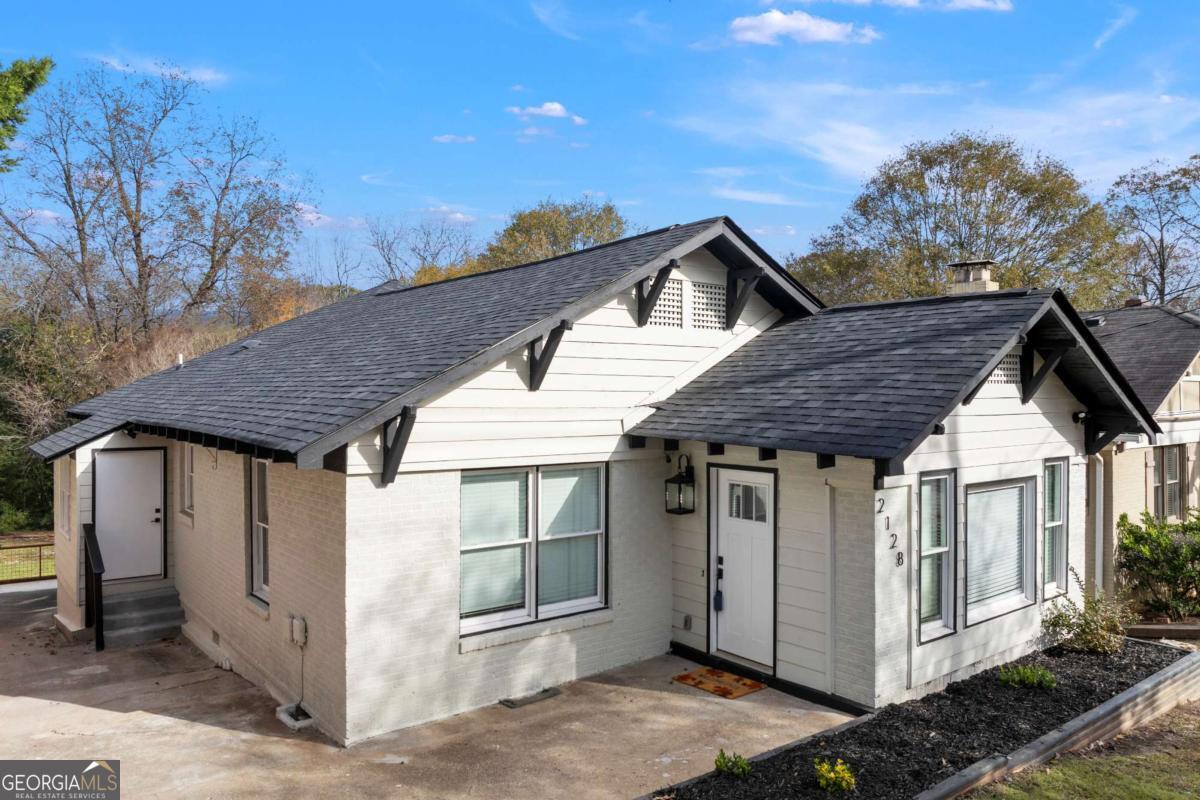 2128 Hosea L Williams DR NE