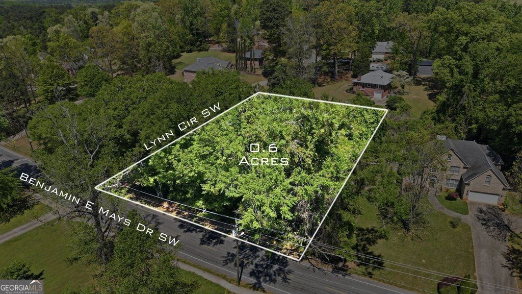 Photo of 3025 Benjamin E Mays Drive SW, Atlanta, GA 30311 (MLS # 10729515)