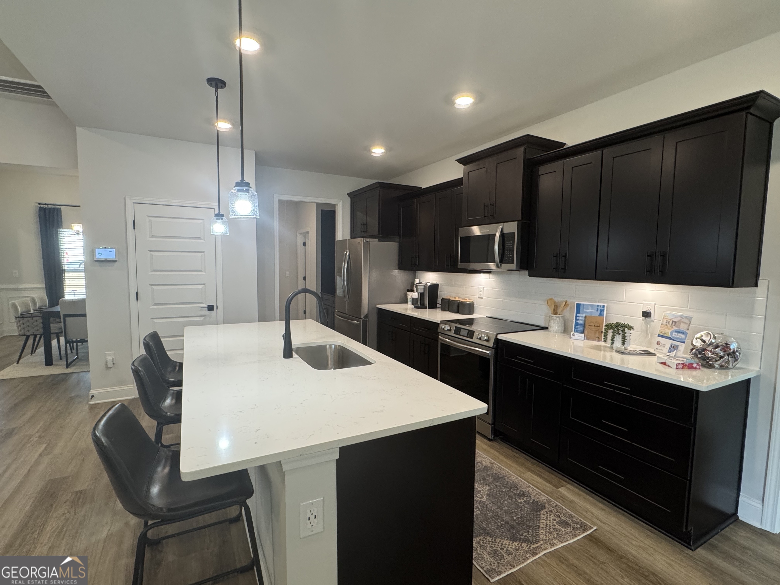 259 Blackberry CT