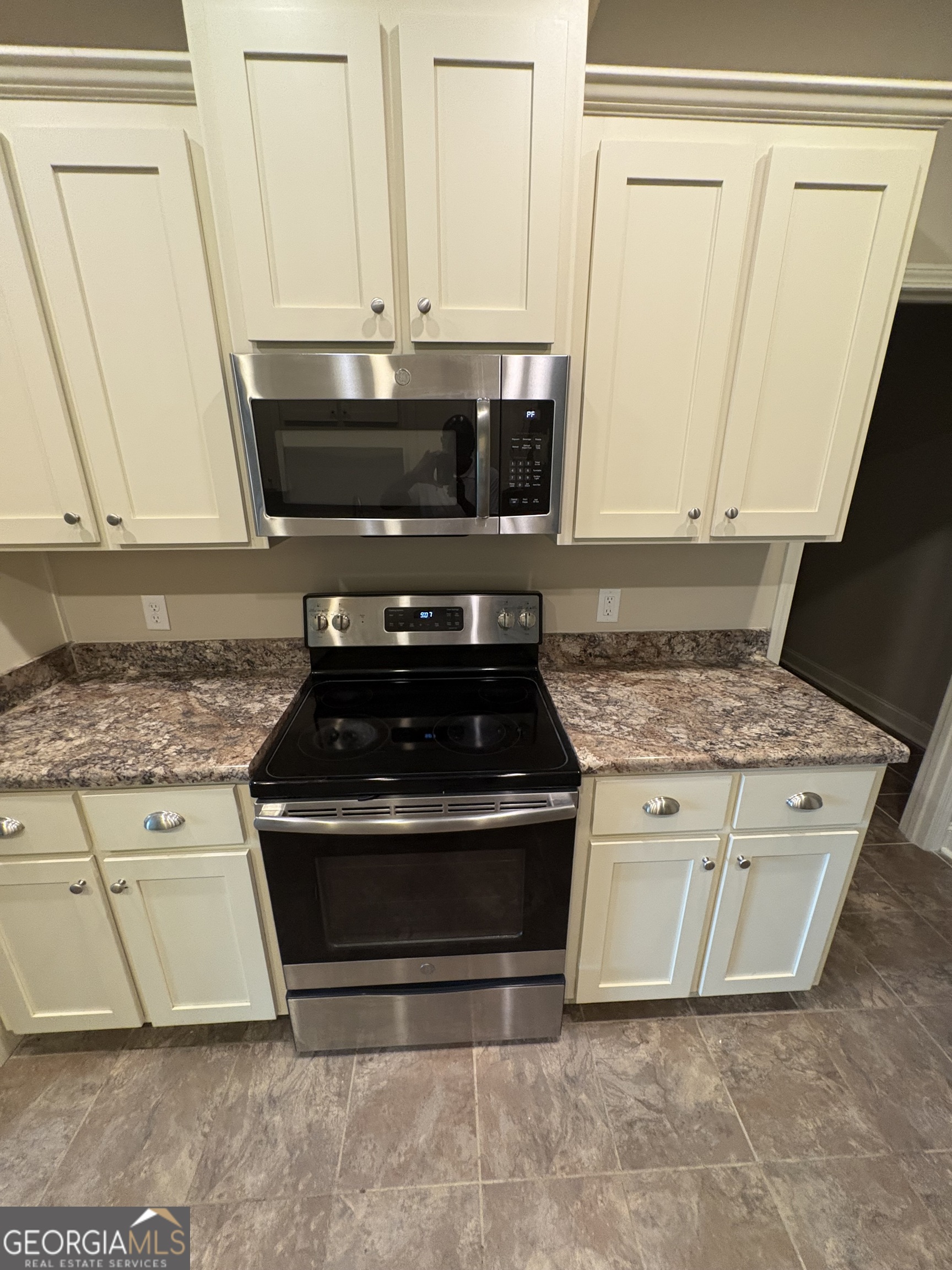 Statesboro, Georgia 30458, United States, 4 Bedrooms Bedrooms, ,3 BathroomsBathrooms,Residential,Active,173692