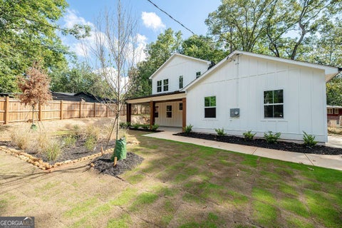 Photo of 1840 Wells Drive SW, Atlanta, GA 30311 (MLS # 10836642)