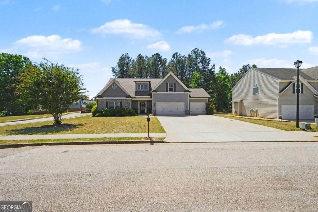 Photo of 307 Fern Court, Hoschton, GA 30548 (MLS # 10739580)