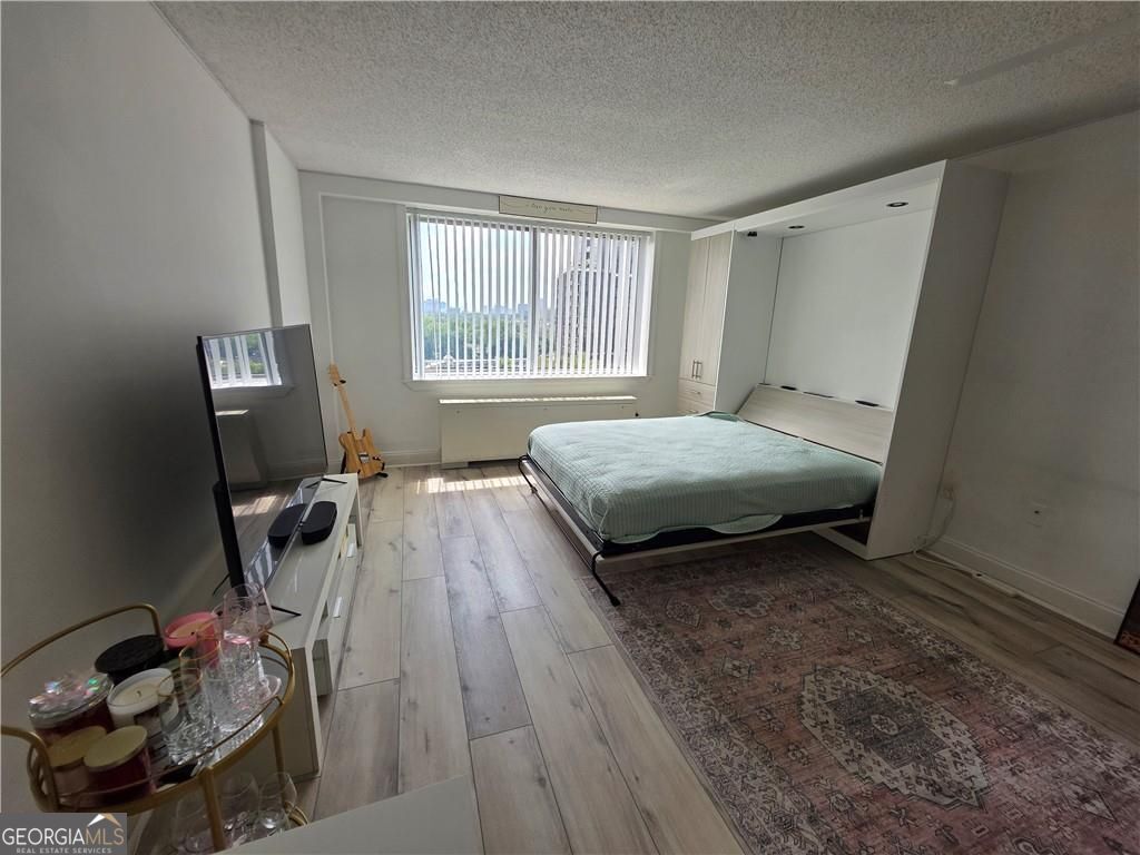 Atlanta, Georgia 30305, United States, 1 Bedroom Bedrooms, ,1 BathroomBathrooms,Residential,Active,218007