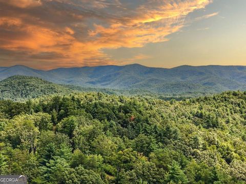245+/-AC Gates Chapel RD Ellijay GA 30540