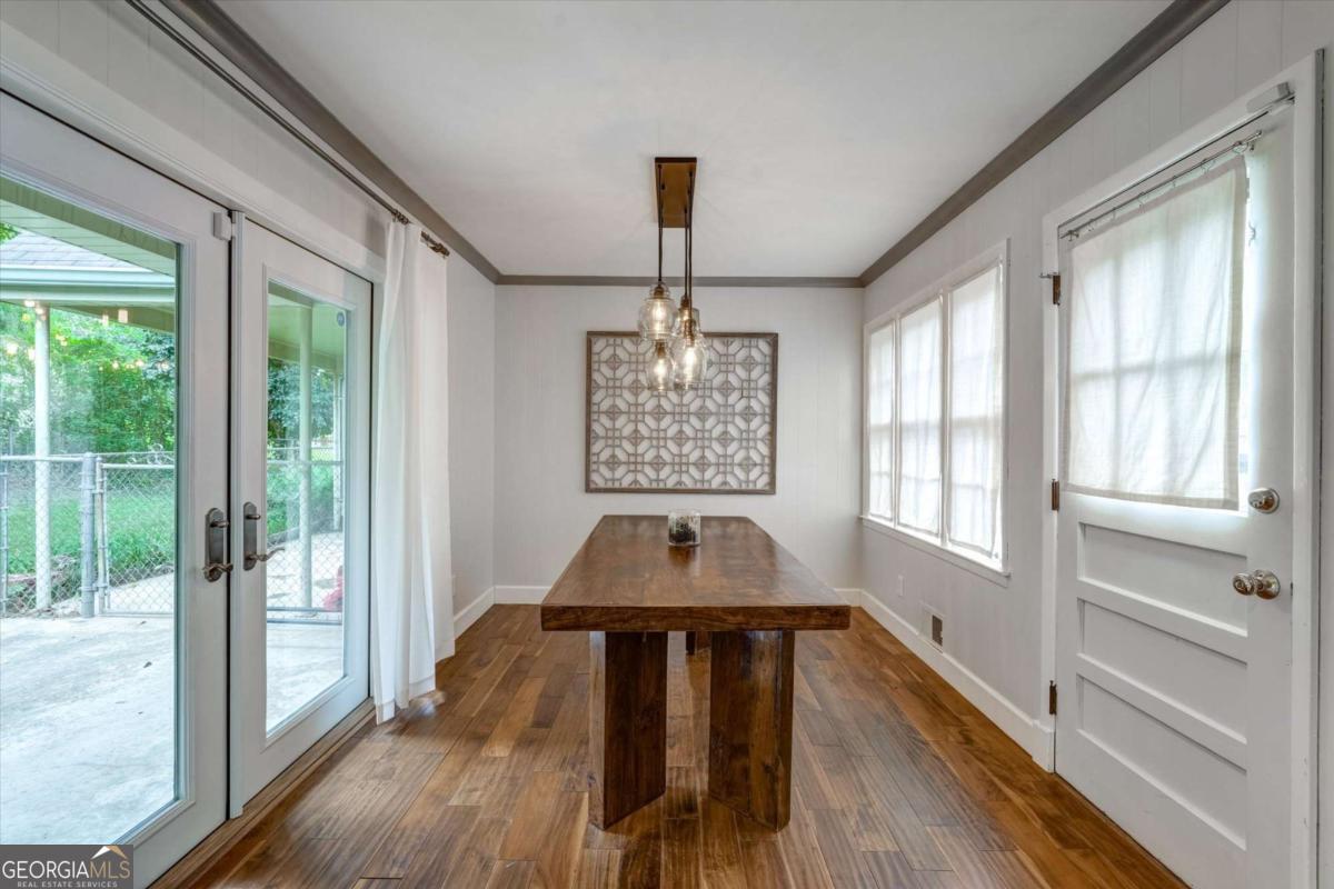 Decatur, Georgia 30033, United States, 3 Bedrooms Bedrooms, ,2 BathroomsBathrooms,Residential,Active,199517