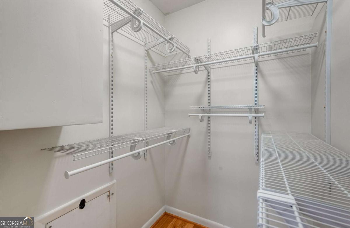 Decatur, Georgia 30033, United States, 3 Bedrooms Bedrooms, ,2 BathroomsBathrooms,Residential,Active,199517