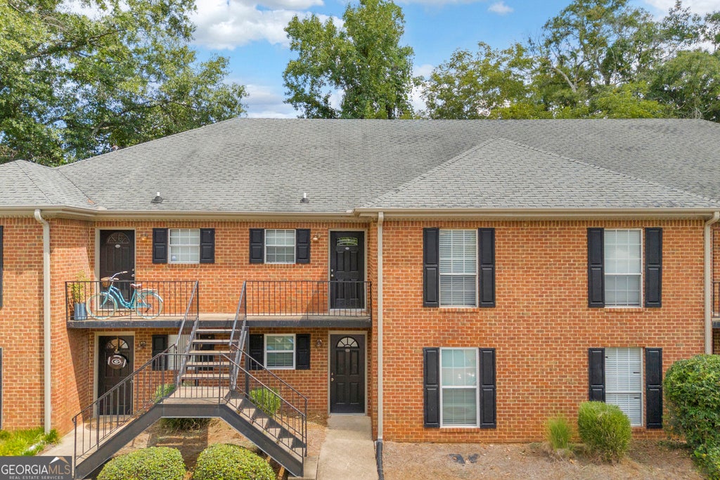 Photo of 1055 Baxter Street #APT 203, Athens, GA 30606 (MLS # 10836487)