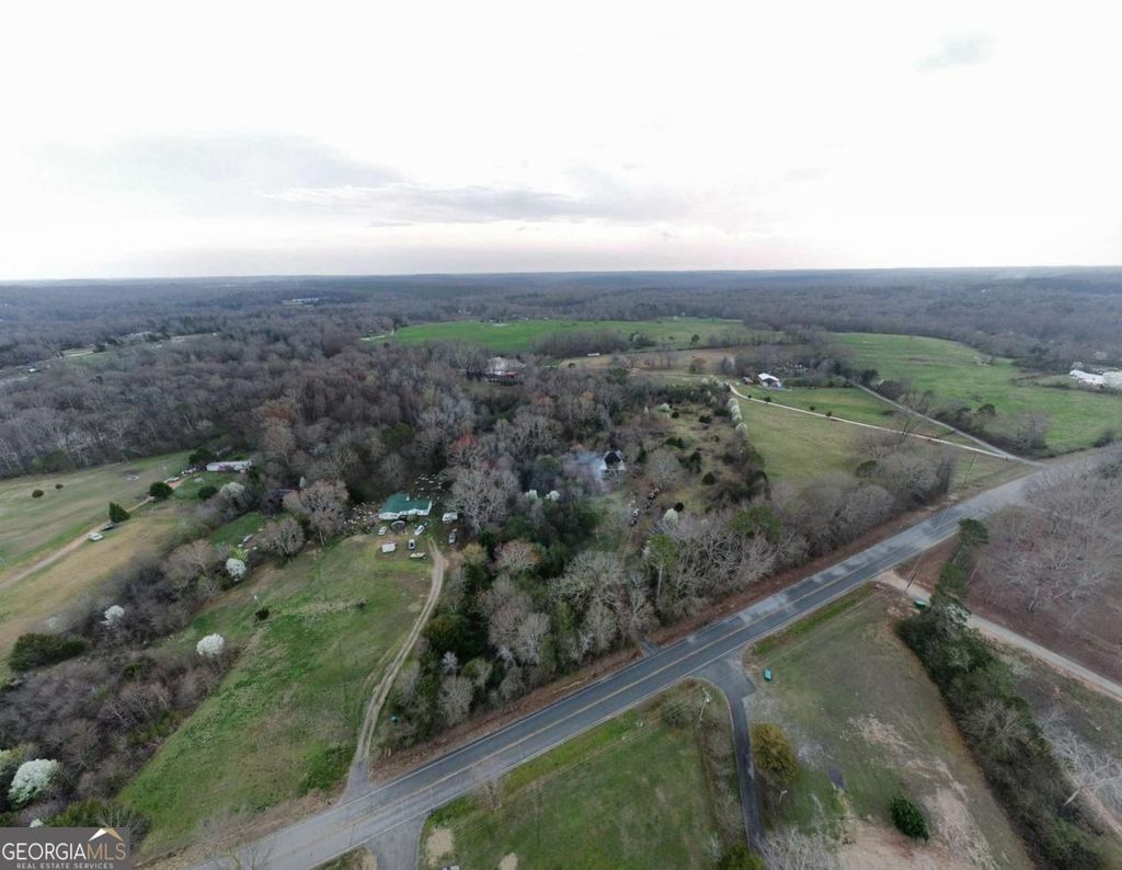 Photo of 2762 Highway 326, Commerce, GA 30530 (MLS # 10712249)