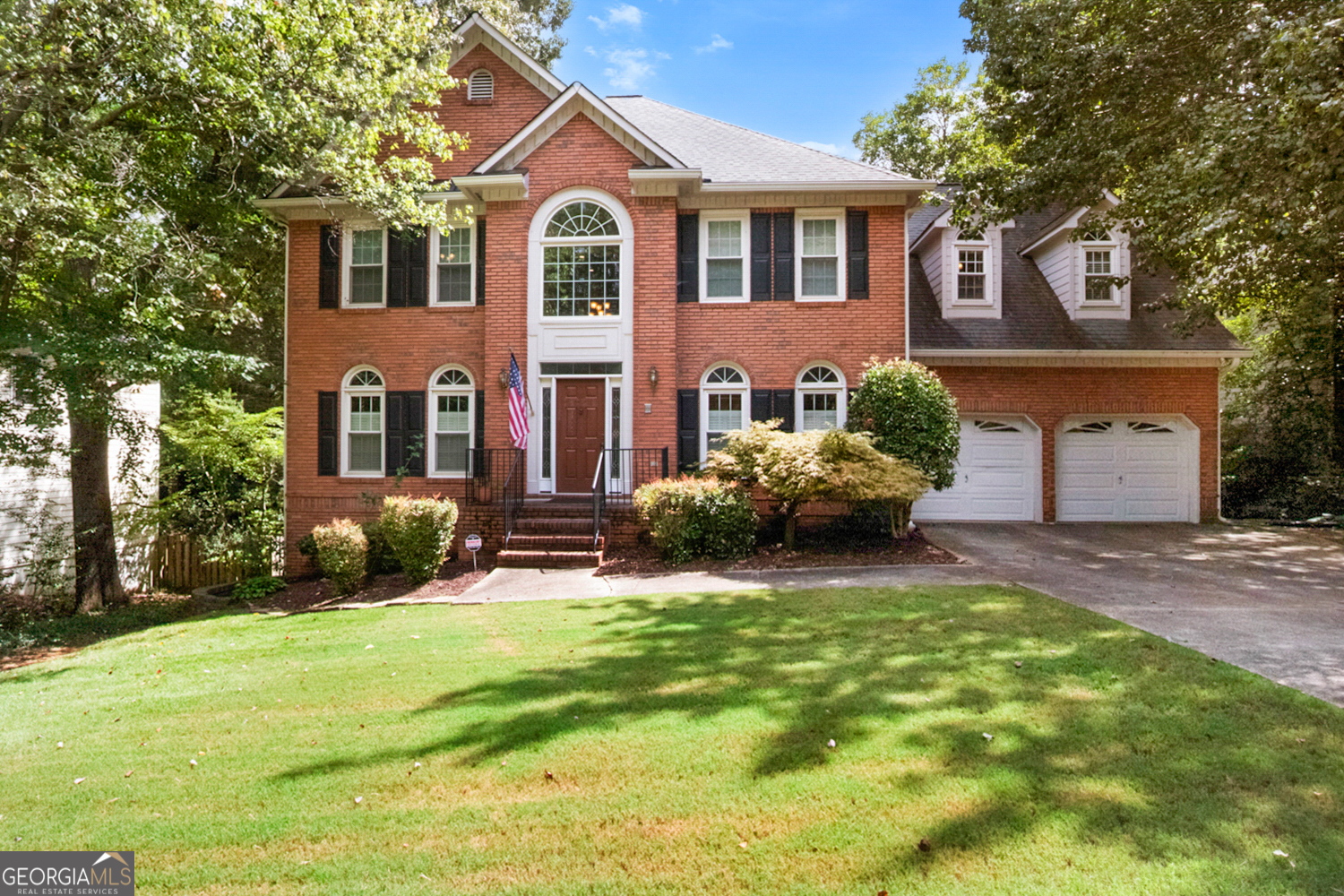 1474 Fallsbrook CT NW