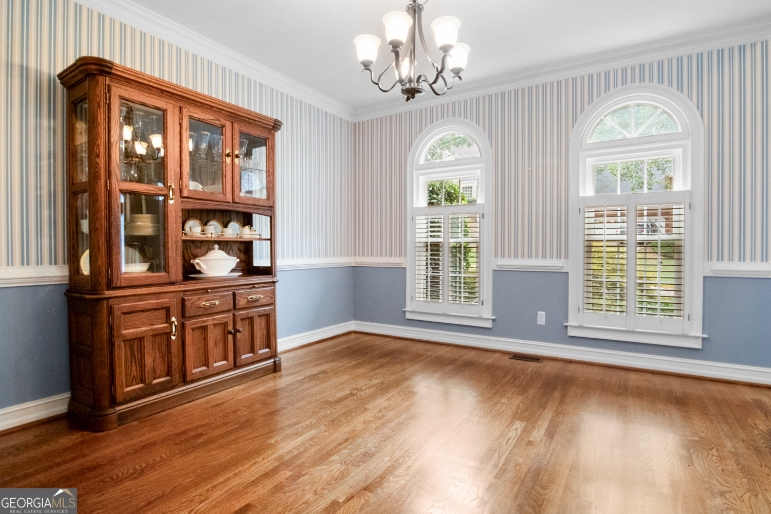 1474 Fallsbrook CT NW