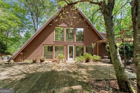 147 River Ridge RD N Dahlonega GA 30533