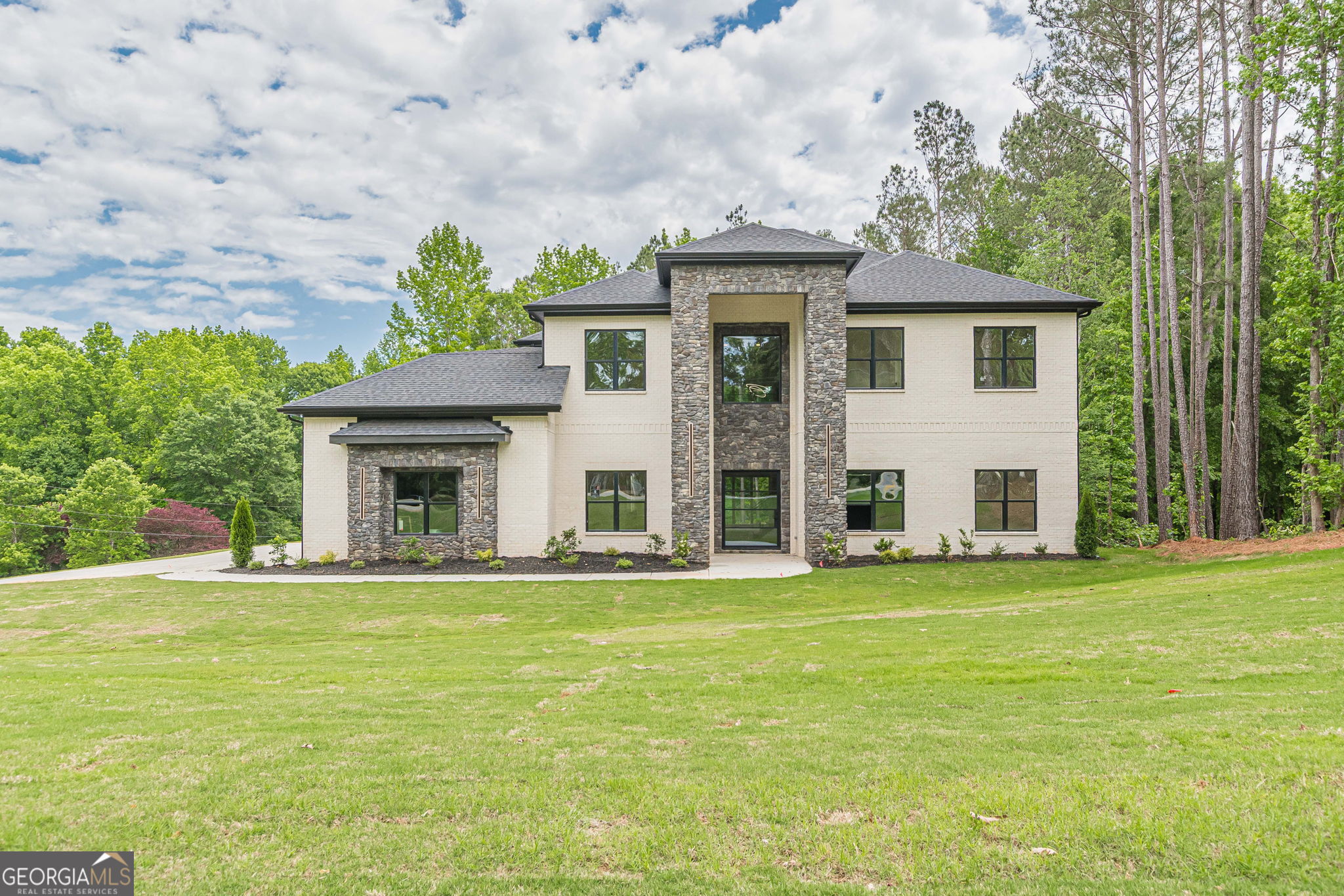 1330 Upchurch RD