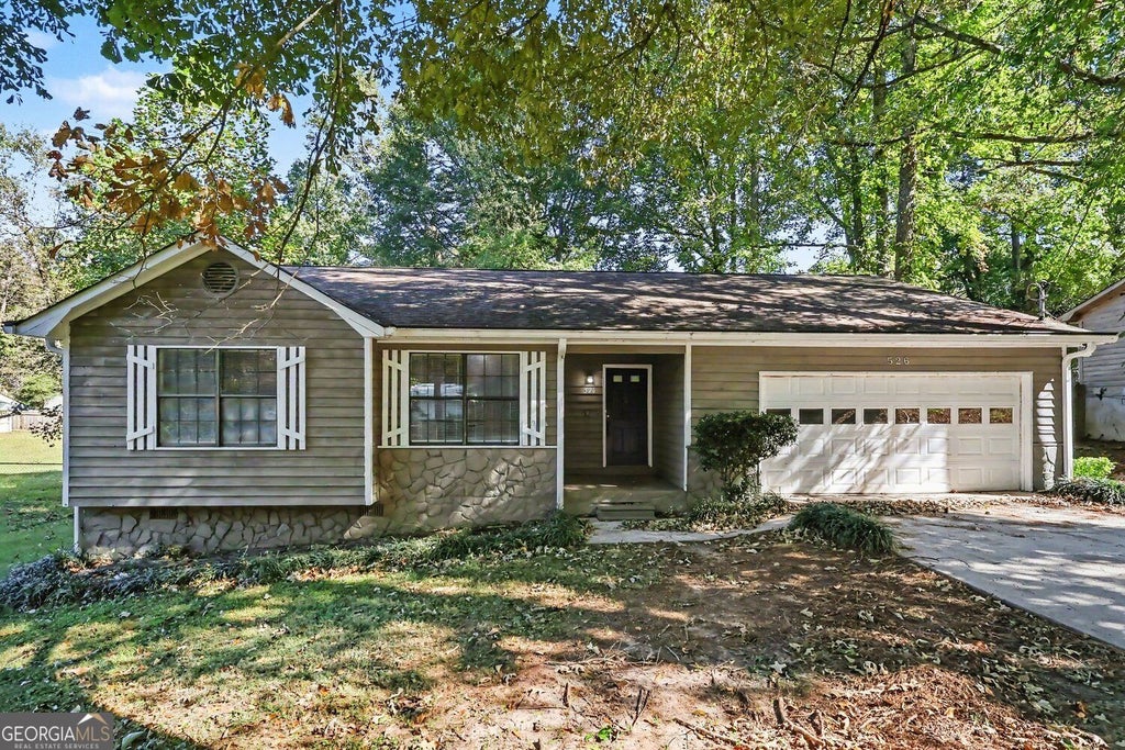 Photo of 526 Knollwood Drive, Stockbridge, GA 30281 (MLS # 10878446)