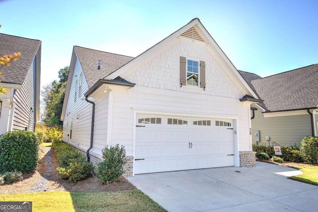Photo of 38 Encore Lane, Cartersville, GA 30120 (MLS # 10872734)