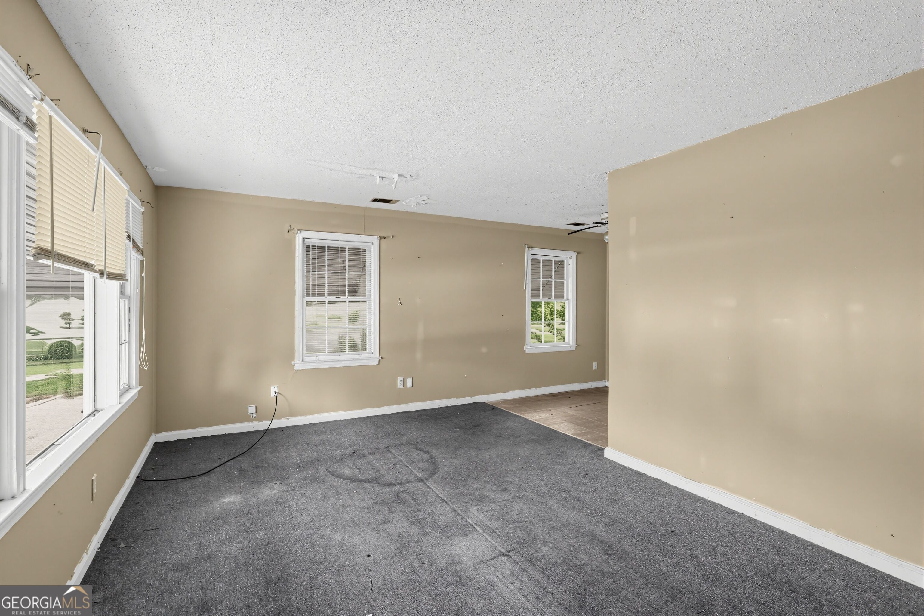 2226 Killebrew AVE