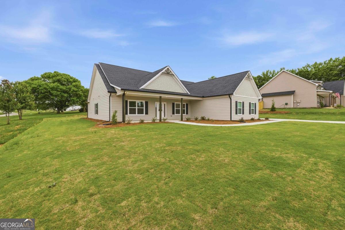 1000 Shoreline DR