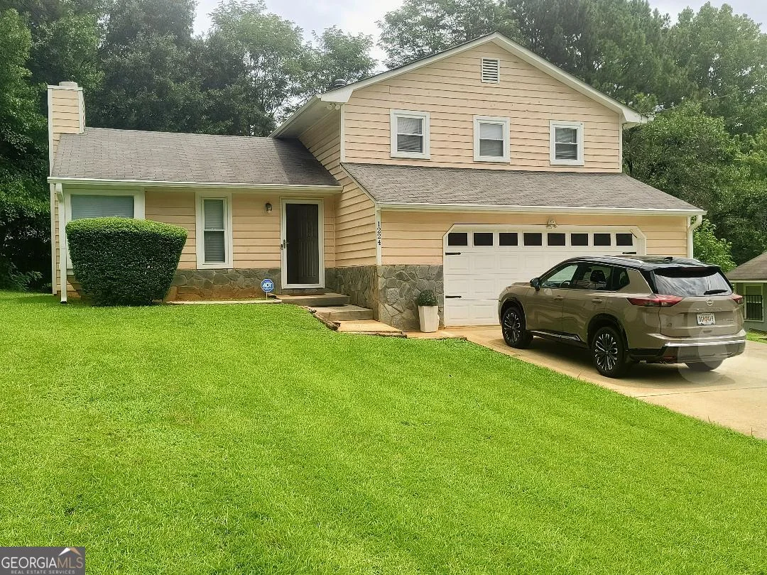 1224 Whitney Place