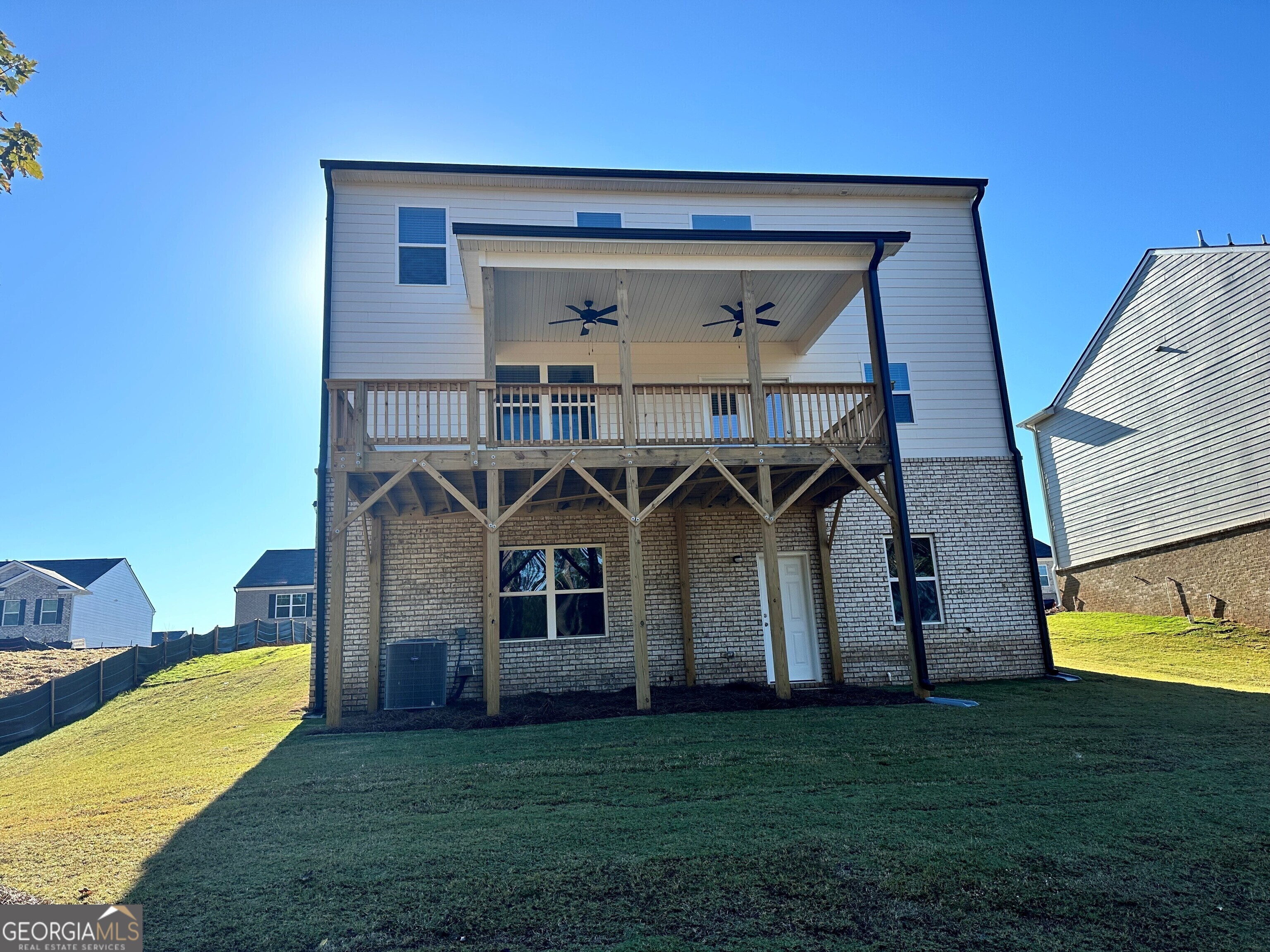 1704 Goodwin DR