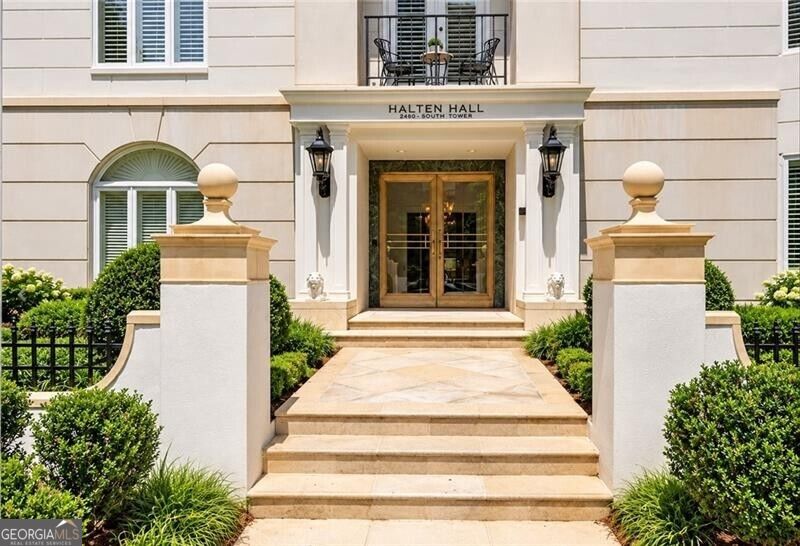 Photo of 2960 S Pharr Court NW #3, Atlanta, GA 30305 (MLS # 10868594)