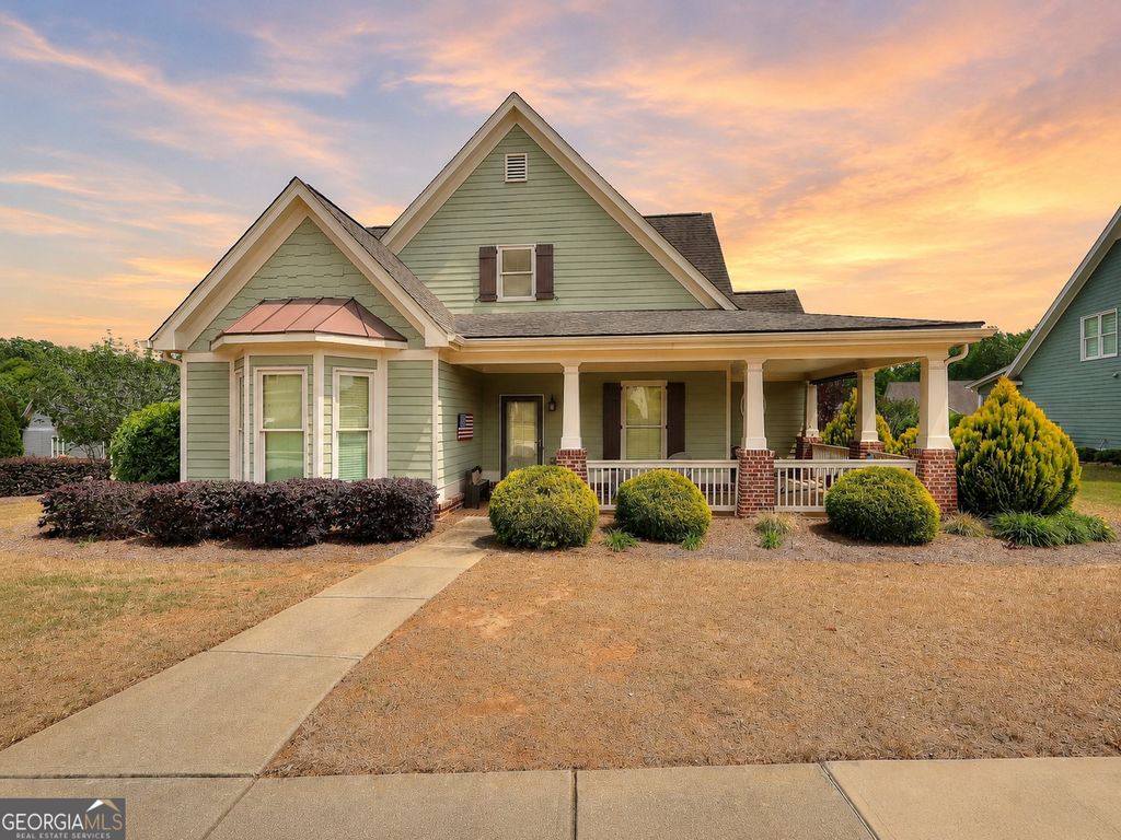 Photo of 125 Hawthorn Way, Hoschton, GA 30548 (MLS # 10761784)