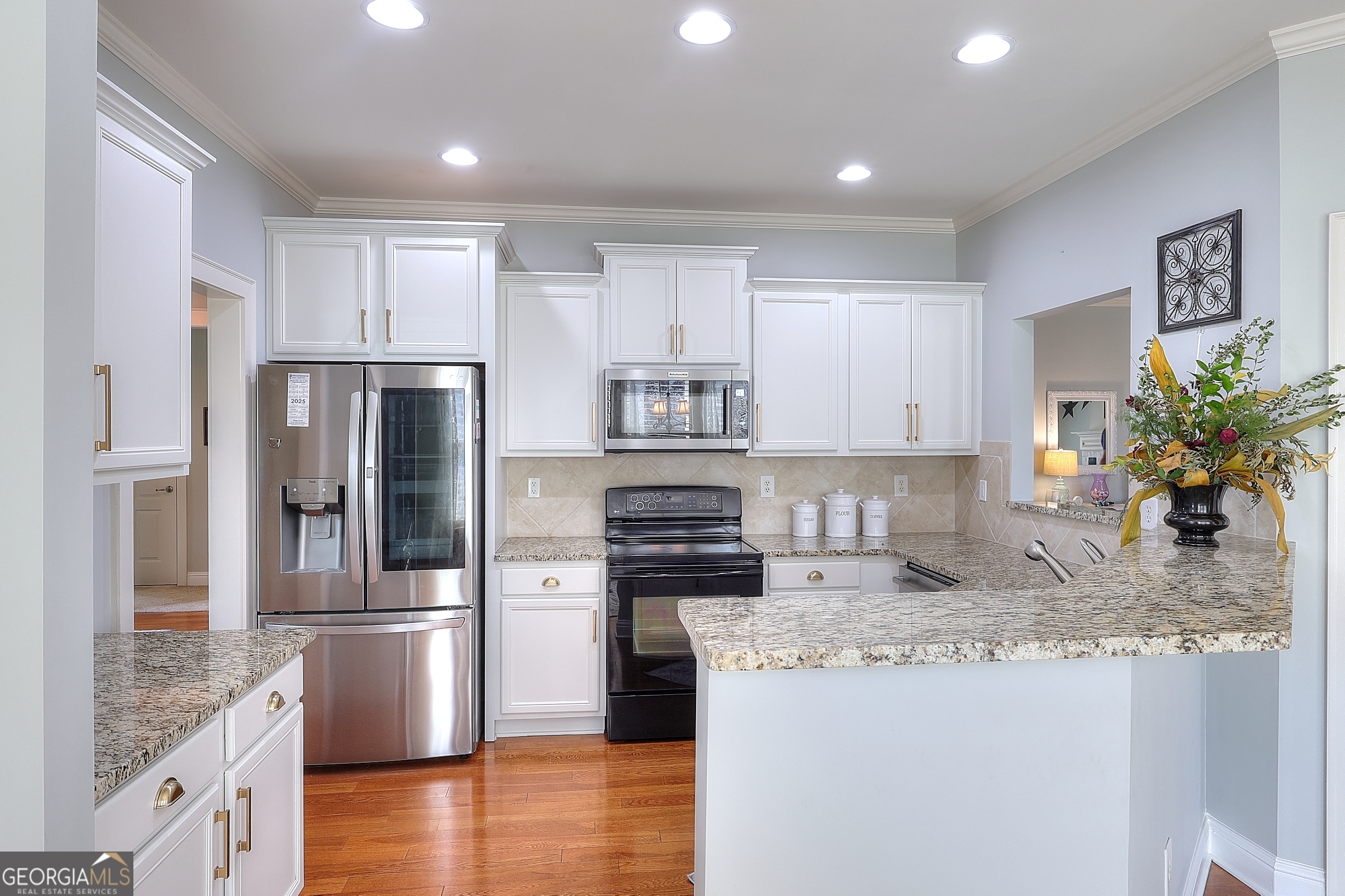 125 Hawthorn WAY