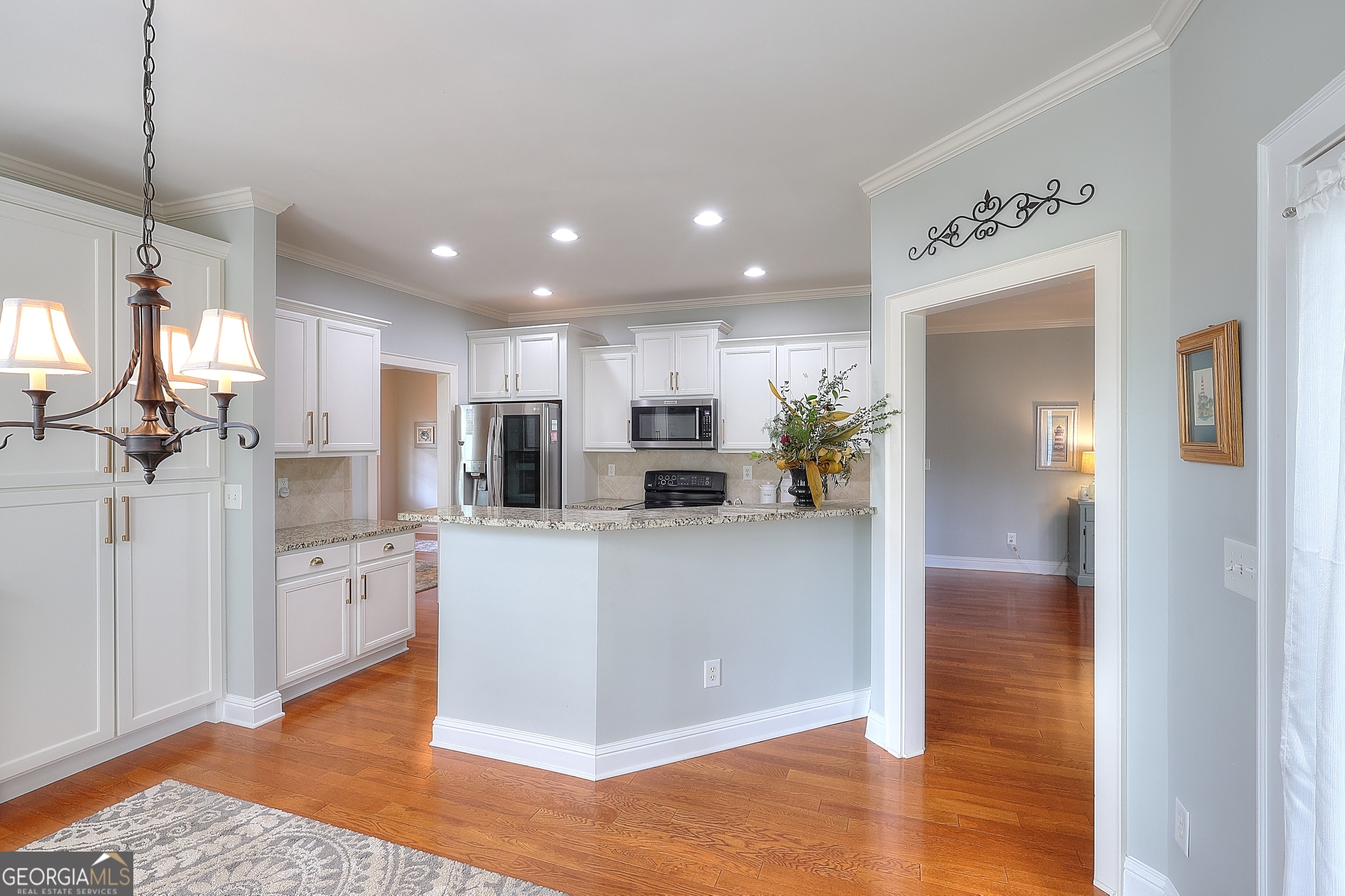 125 Hawthorn WAY