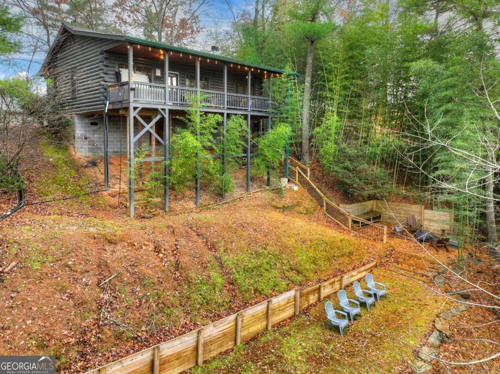 Photo of 89 N Whitepath Circle, Ellijay, GA 30540 (MLS # 10771539)
