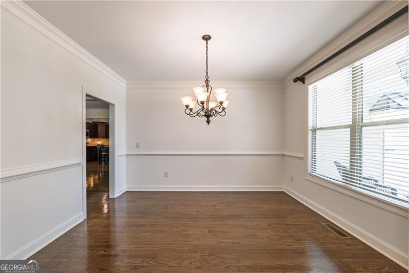 200 Glenview CT