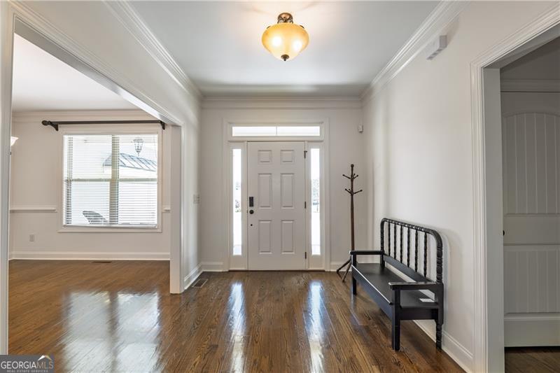 200 Glenview CT