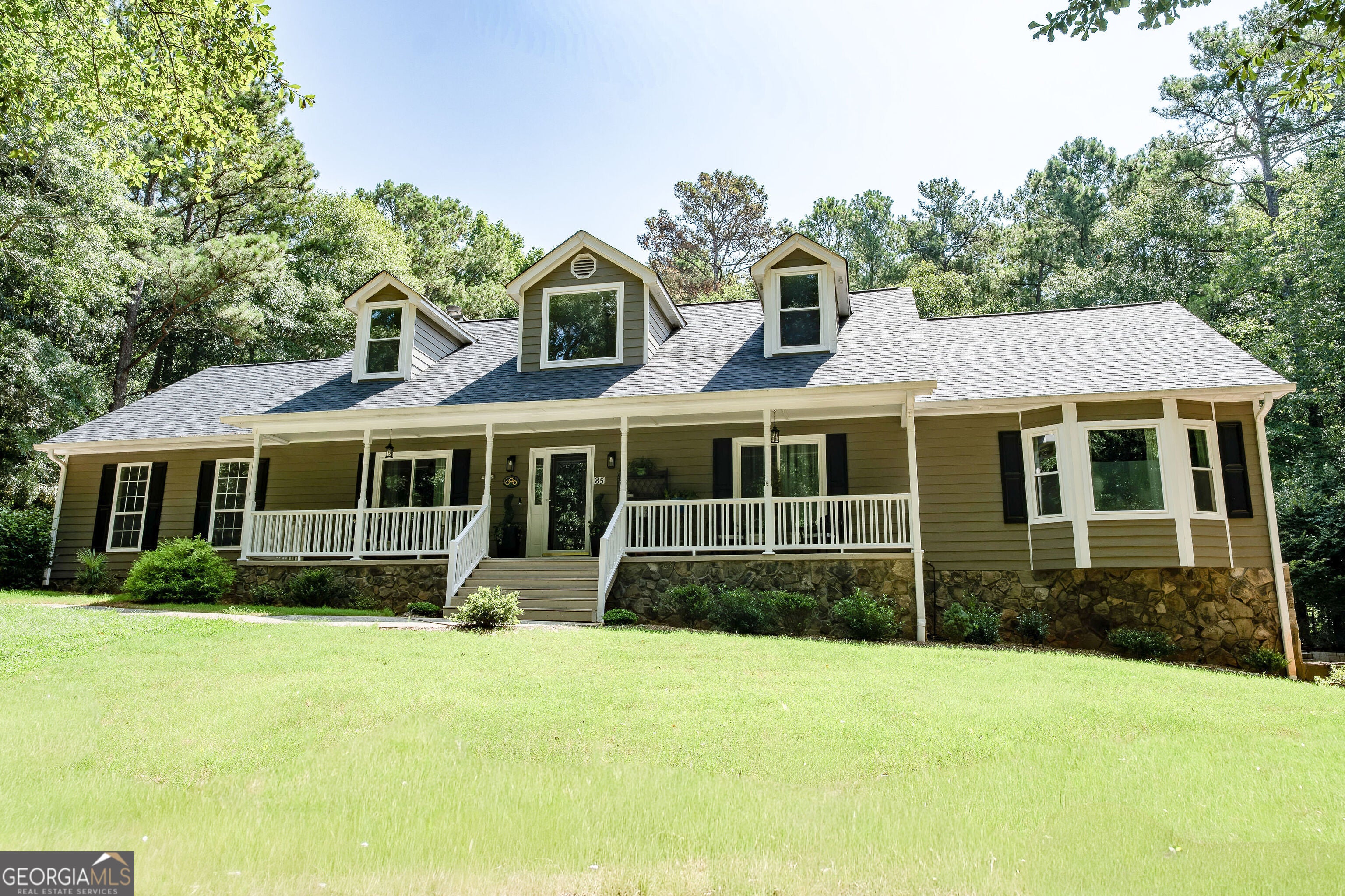 85 Allie DR