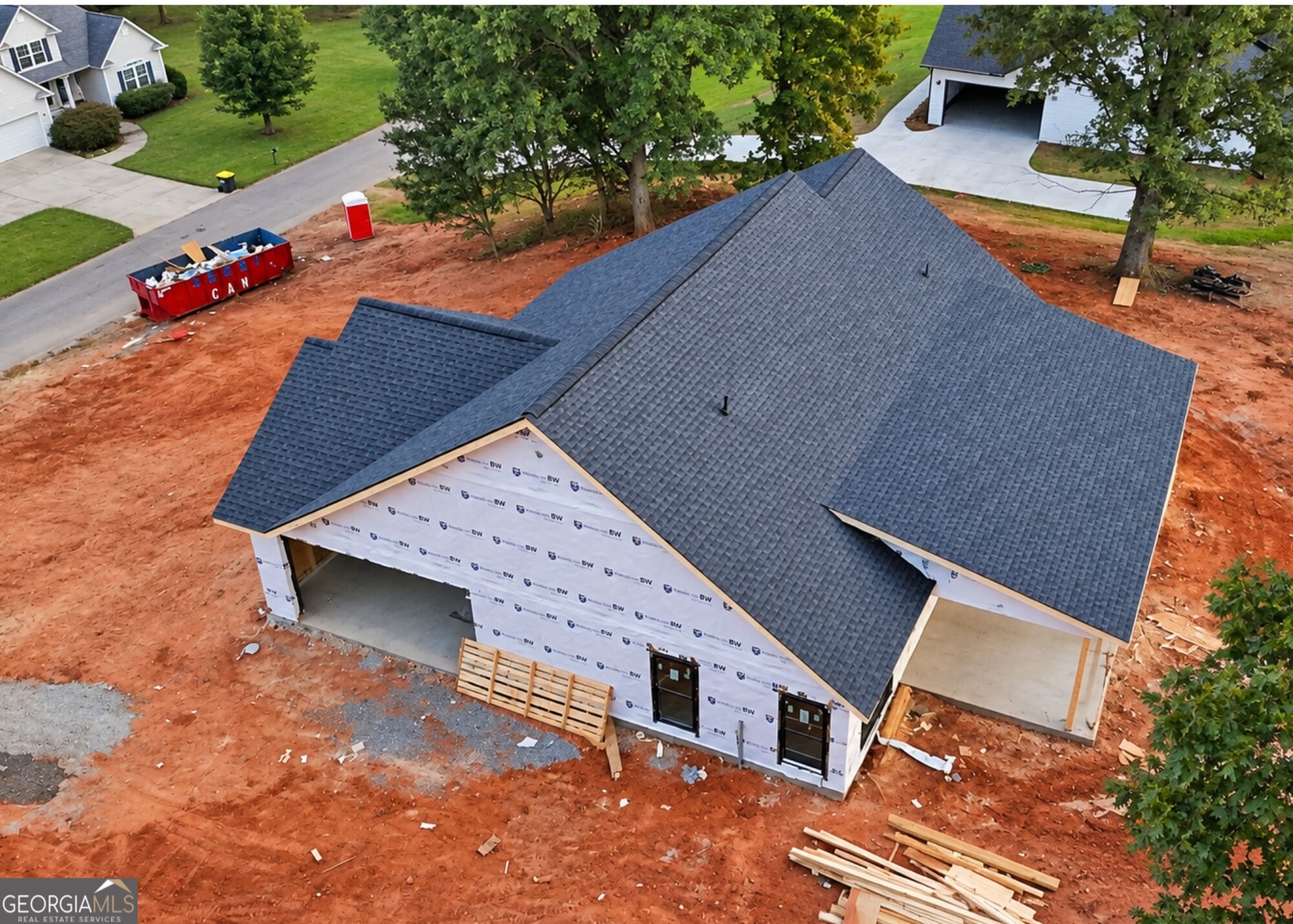 389 Stonington DR