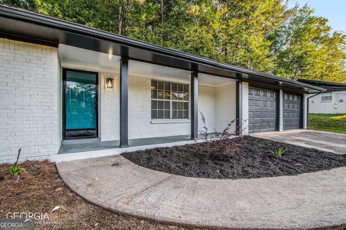 2243 Seven Oaks CIR