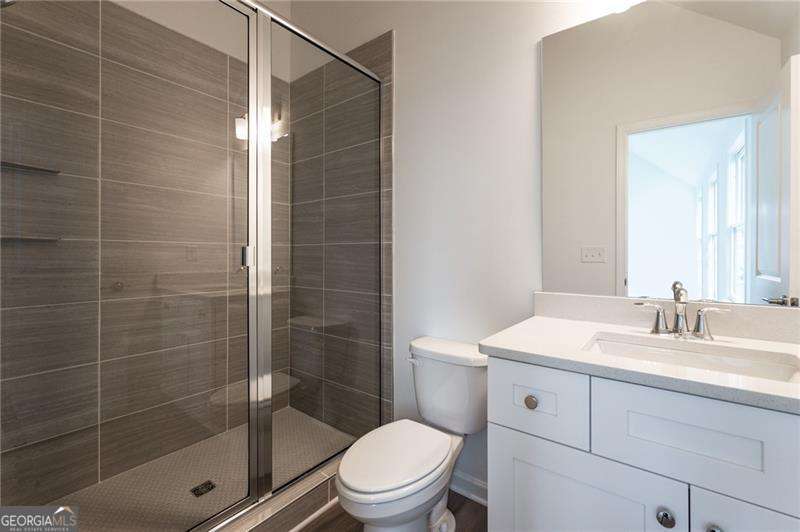 WESTOWN - Residential Lease