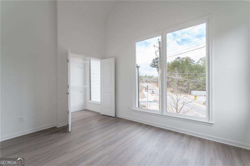 WESTOWN - Residential Lease