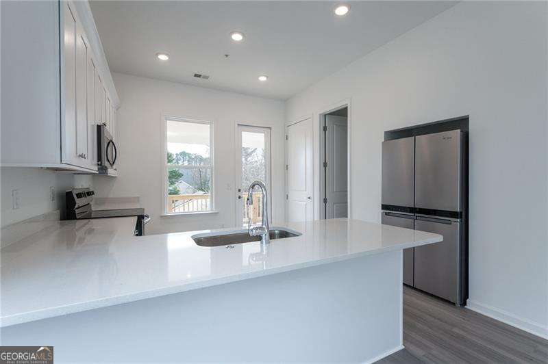 WESTOWN - Residential Lease