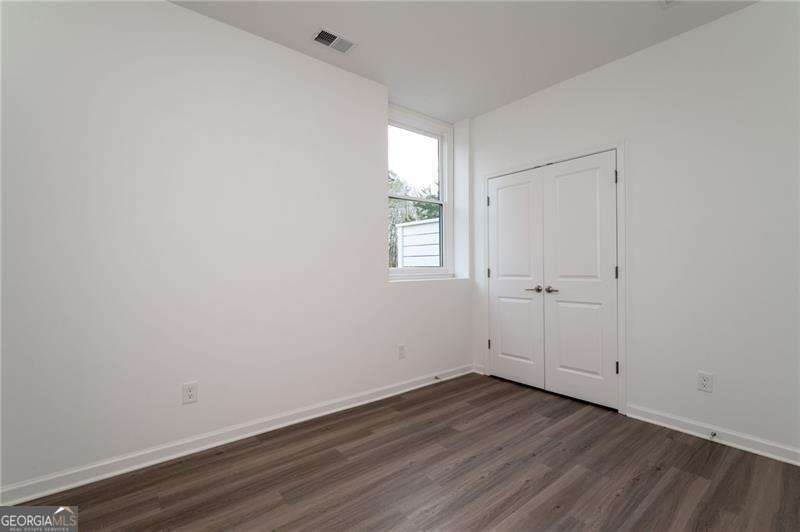 WESTOWN - Residential Lease