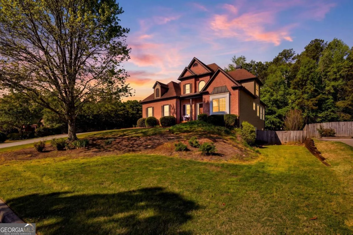 1015 Windhaven Drive