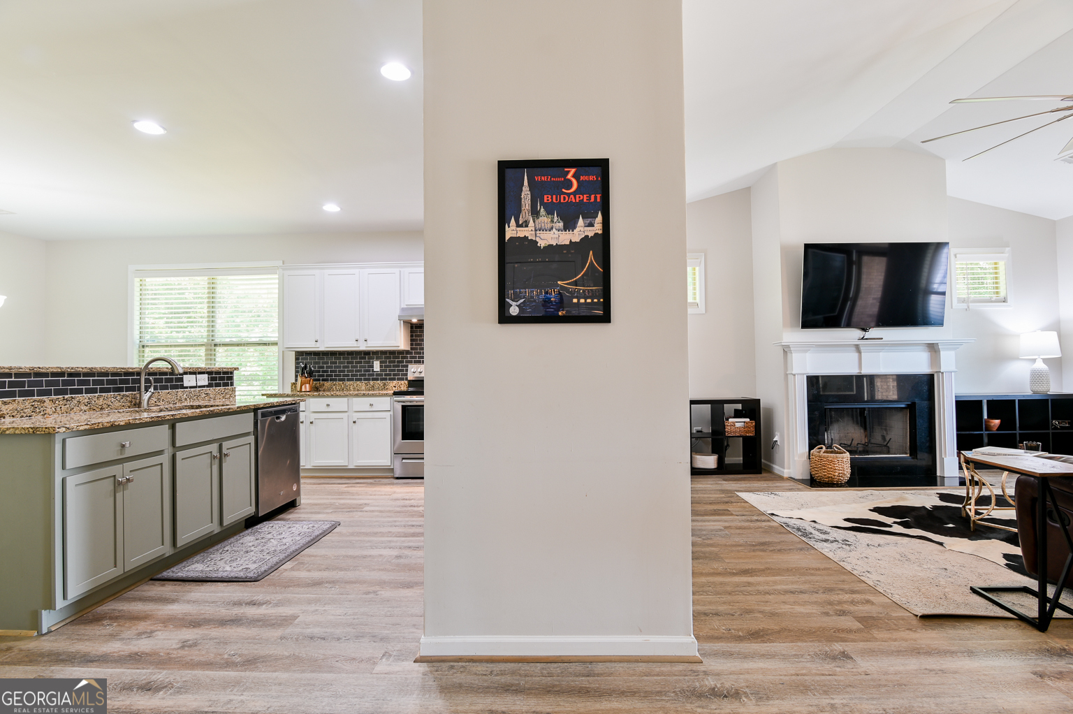 Athens, Georgia 30606, United States, 3 Bedrooms Bedrooms, ,2 BathroomsBathrooms,Residential,Active,205526