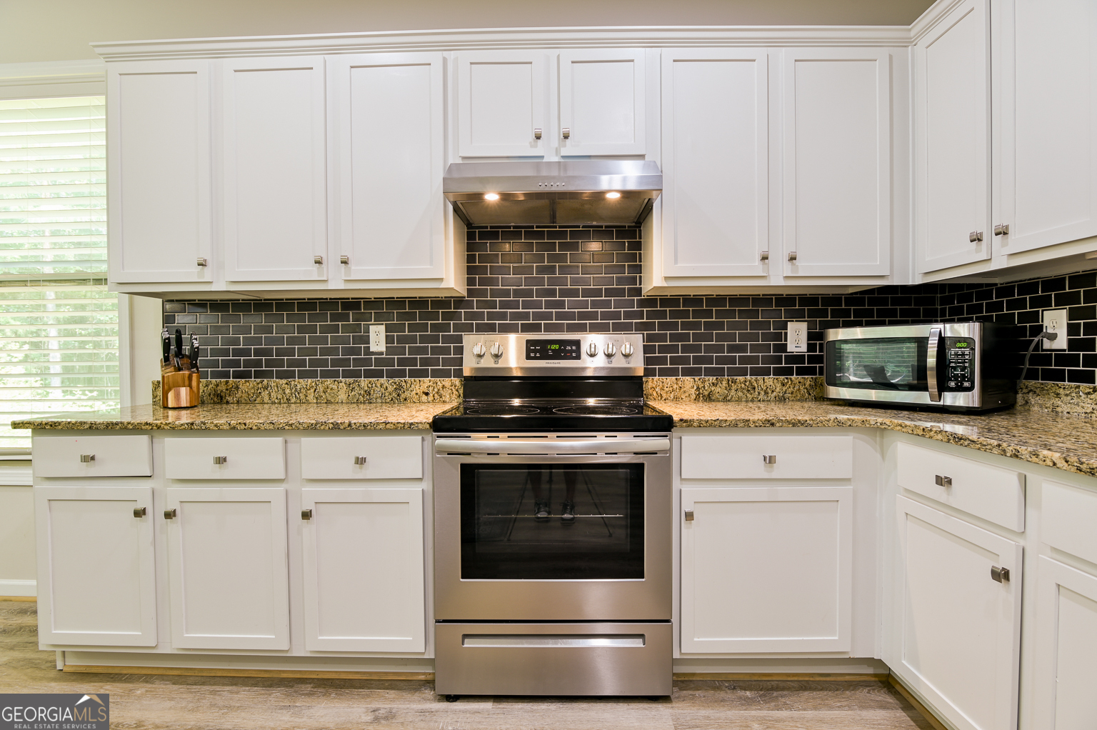 Athens, Georgia 30606, United States, 3 Bedrooms Bedrooms, ,2 BathroomsBathrooms,Residential,Active,205526