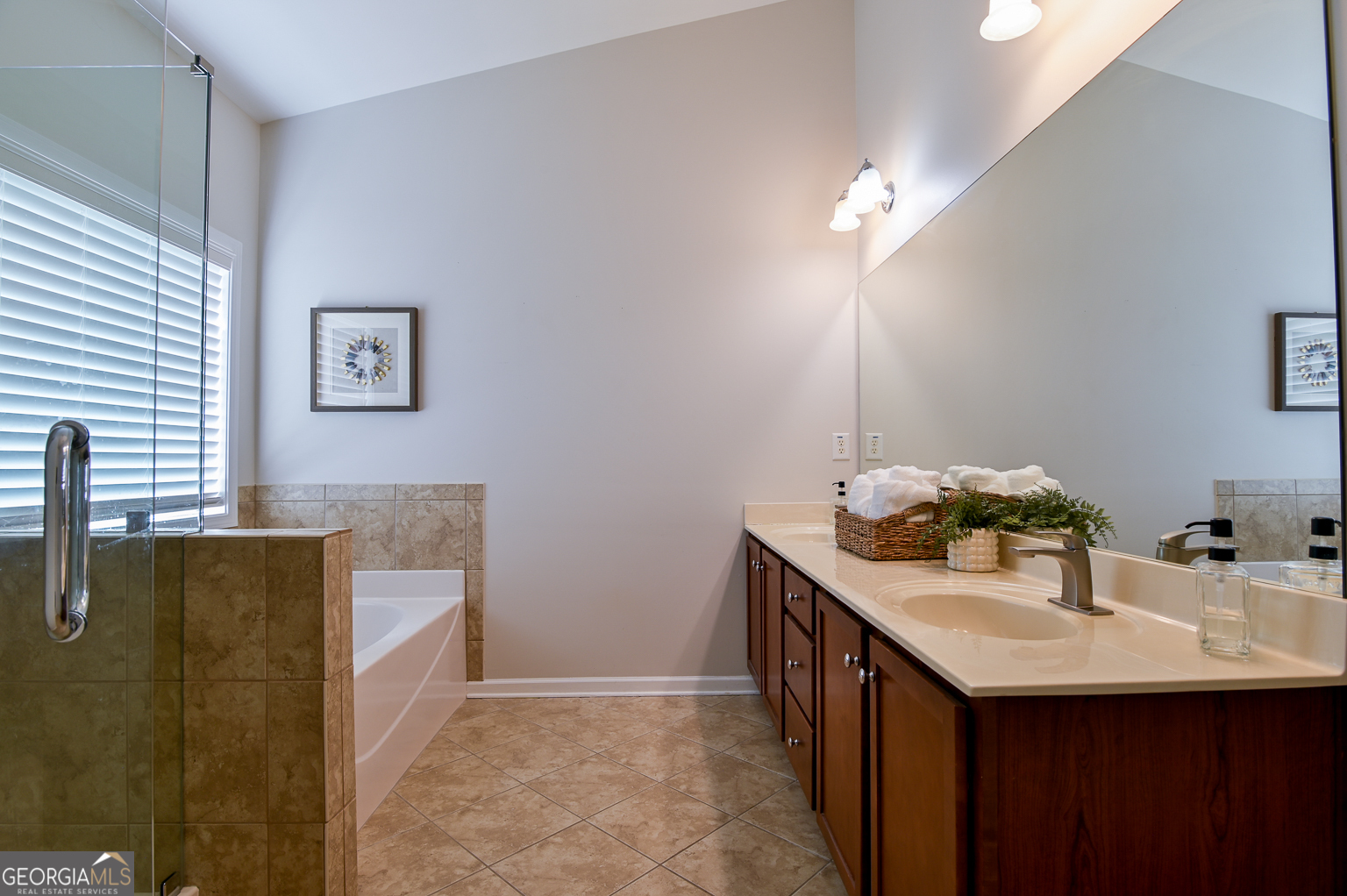 Athens, Georgia 30606, United States, 3 Bedrooms Bedrooms, ,2 BathroomsBathrooms,Residential,Active,205526