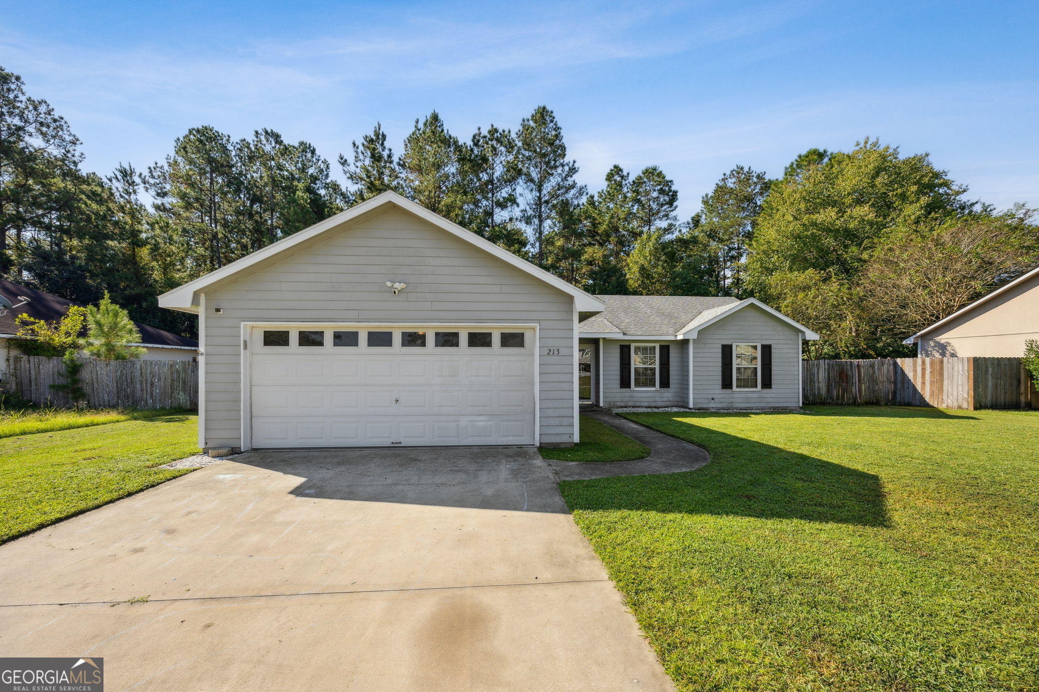 213 Grassmere ST