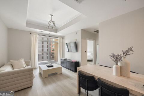 325 E Paces Ferry RD NE 809 Atlanta GA 30305