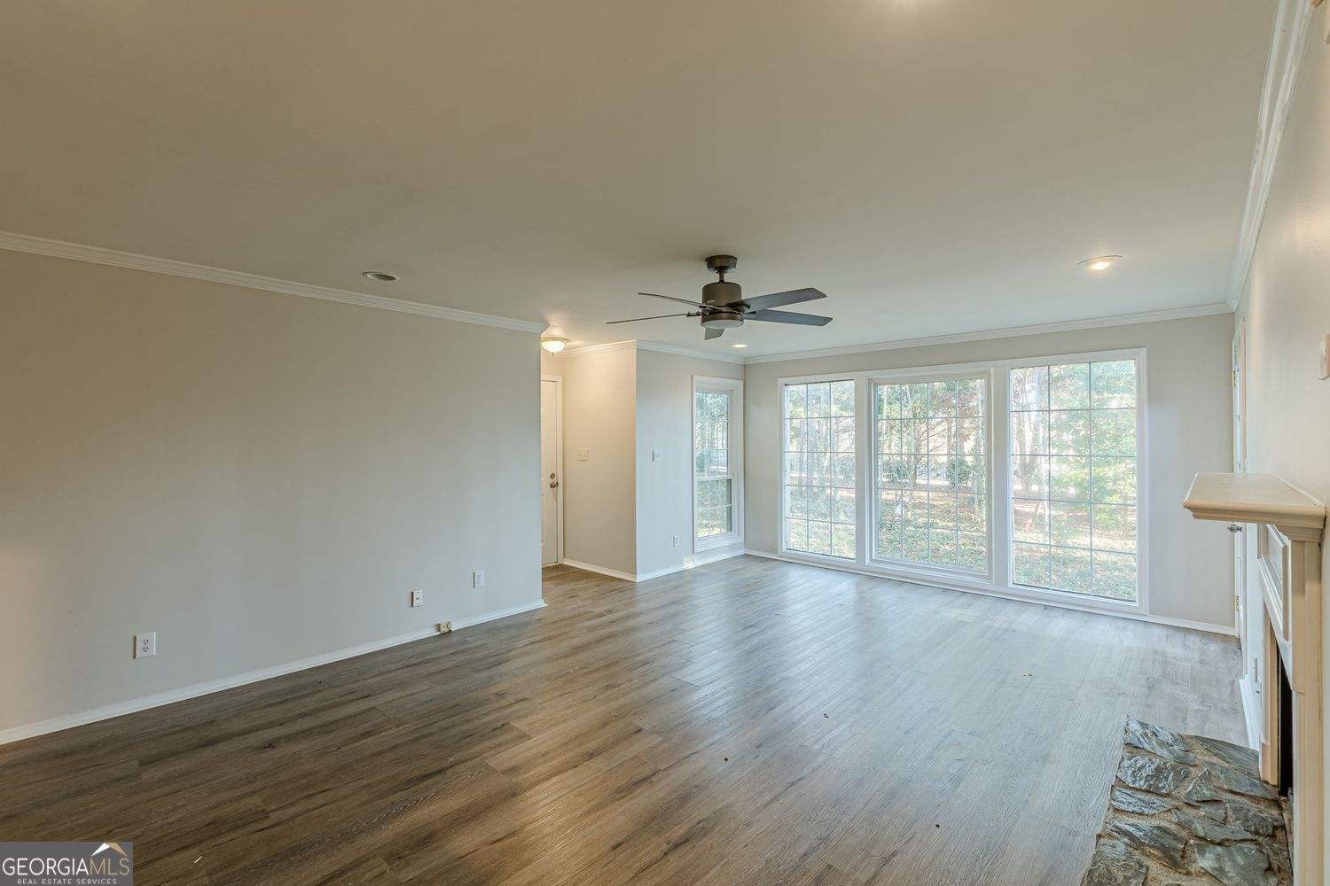 2003 Country Park DR