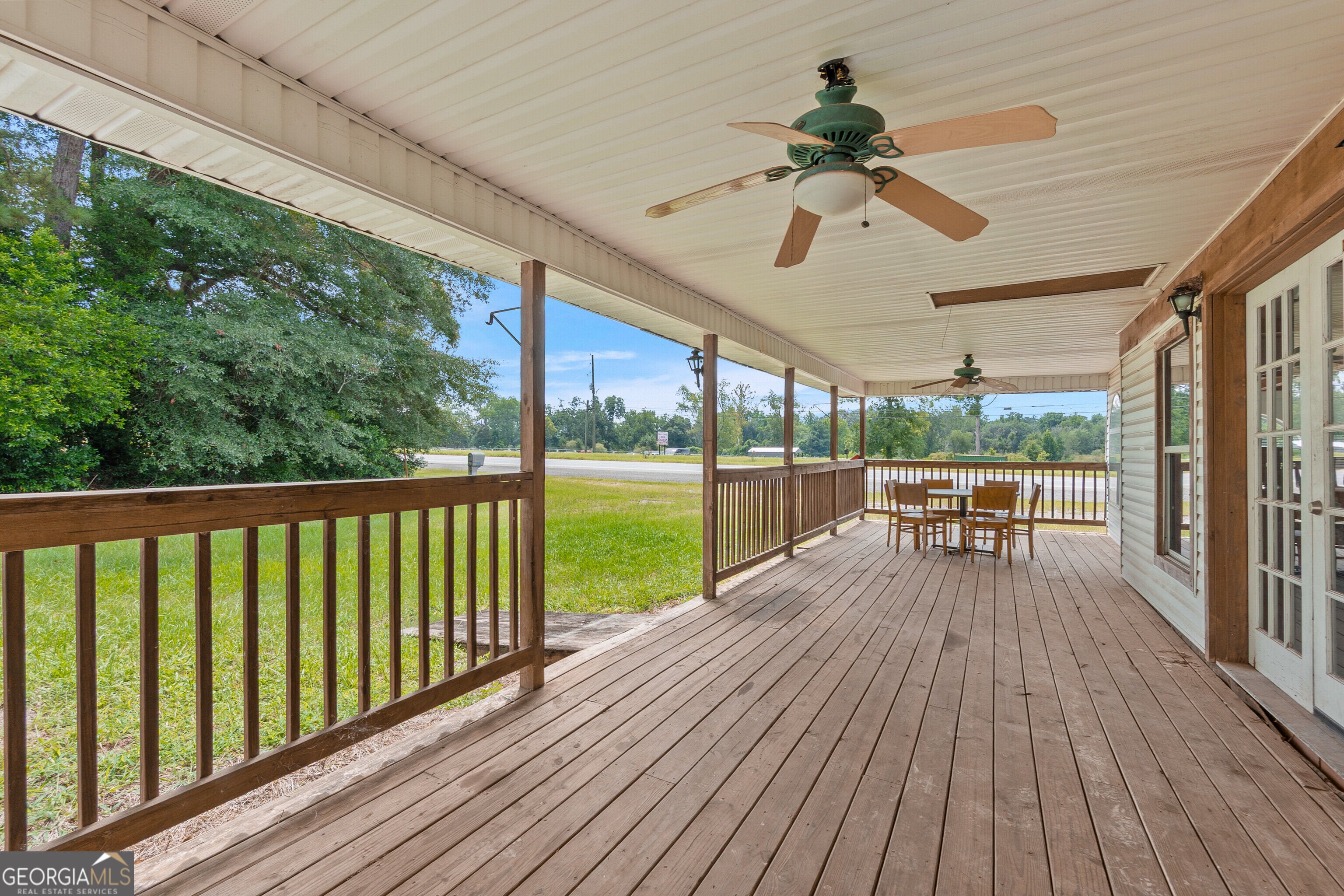 2805 Peach PKWY