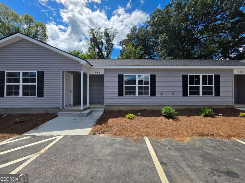 Photo of 212 Tabor Drive #2B, Warner Robins, GA 31093 (MLS # 10844810)