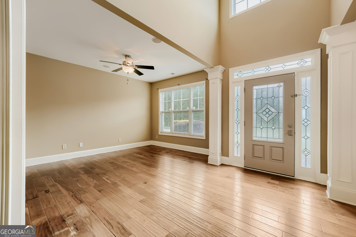3411 Lynne RD