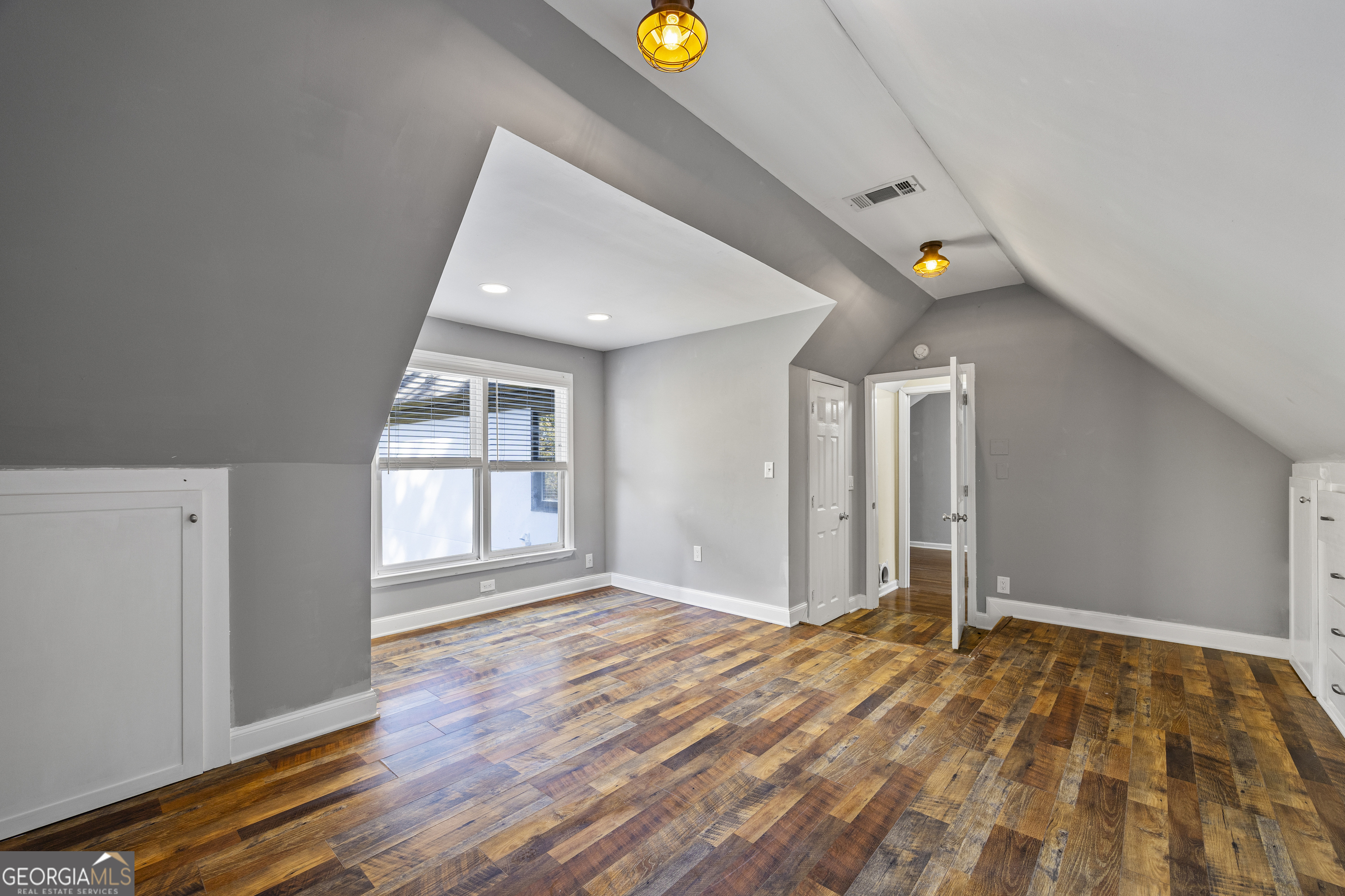 High Ridge - Residential