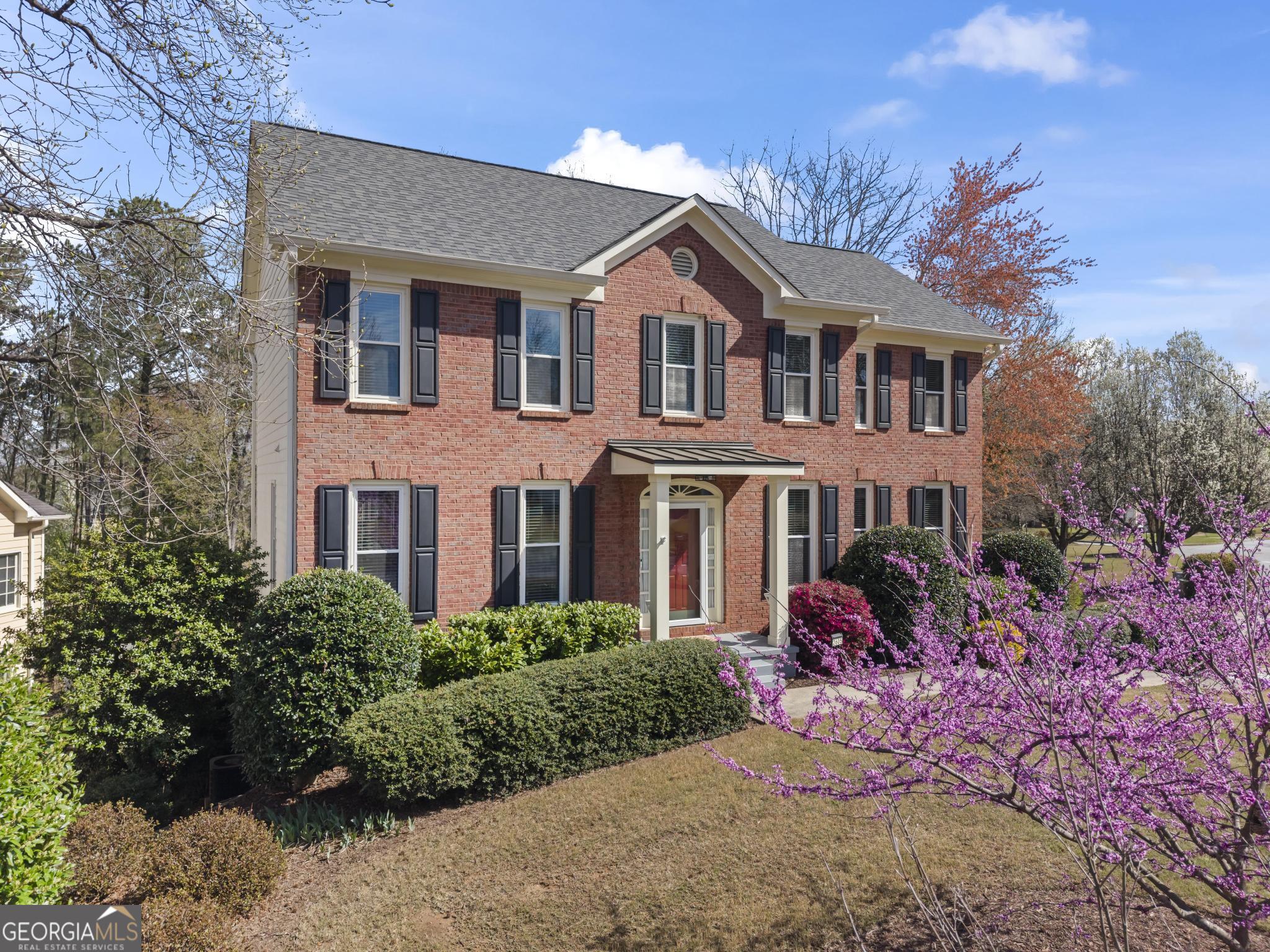 2605 River Summit DR